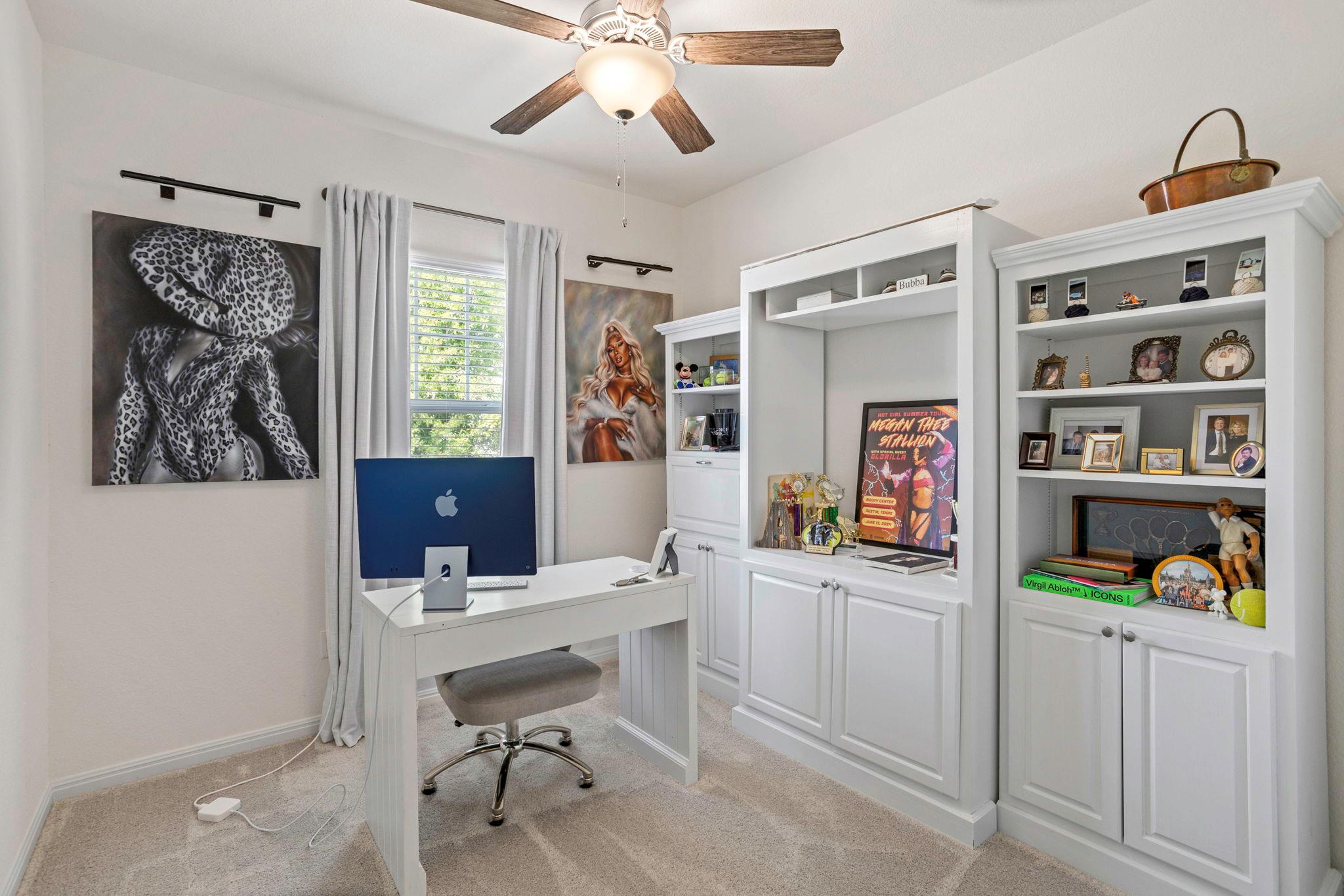 121 Rubrum Rd, Kyle, TX 78640