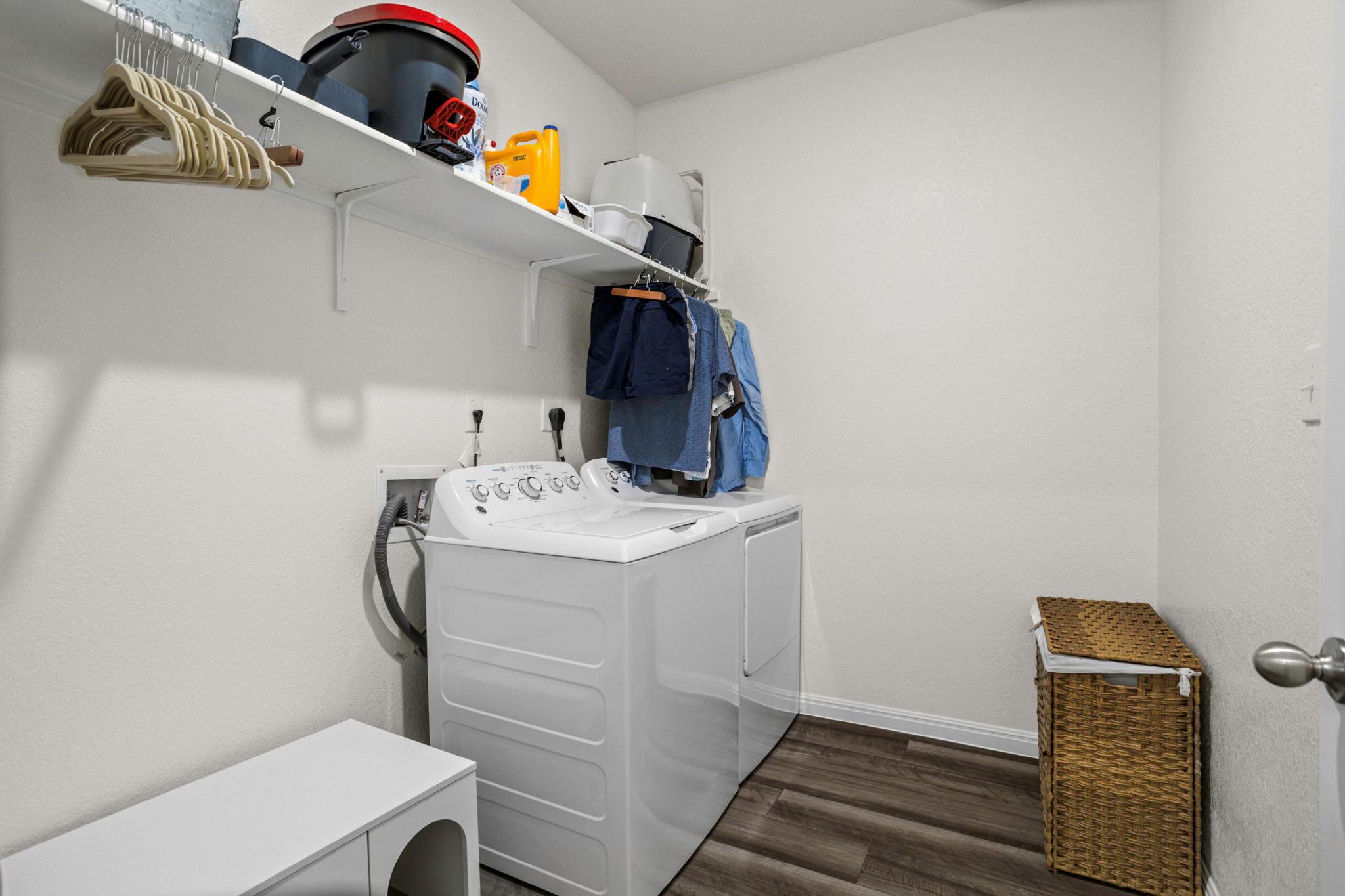 121 Rubrum Rd, Kyle, TX 78640