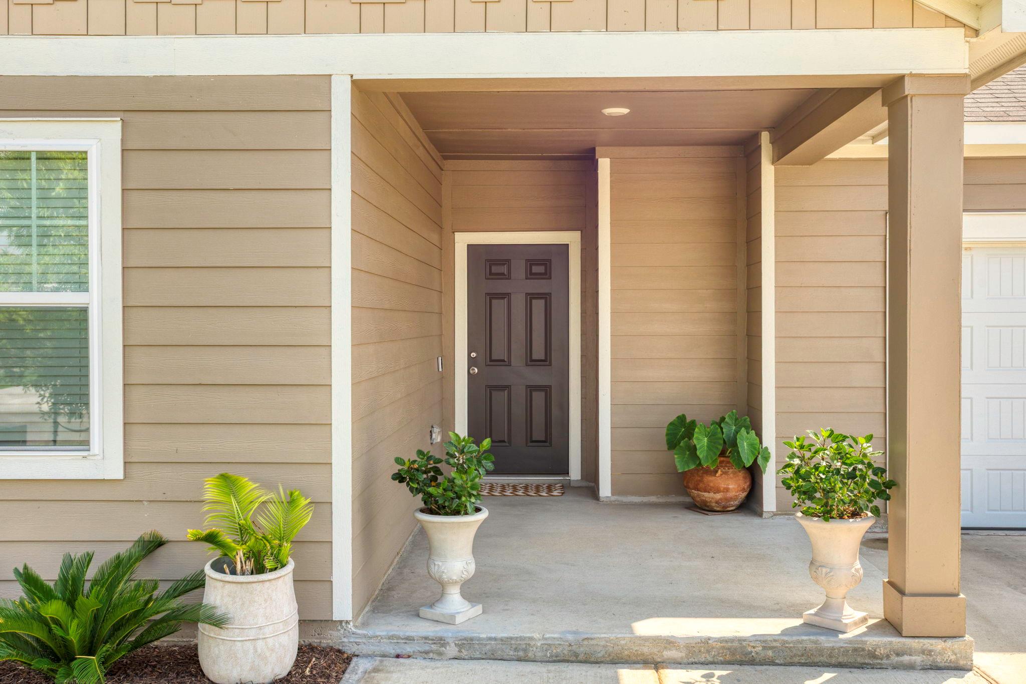 121 Rubrum Rd, Kyle, TX 78640