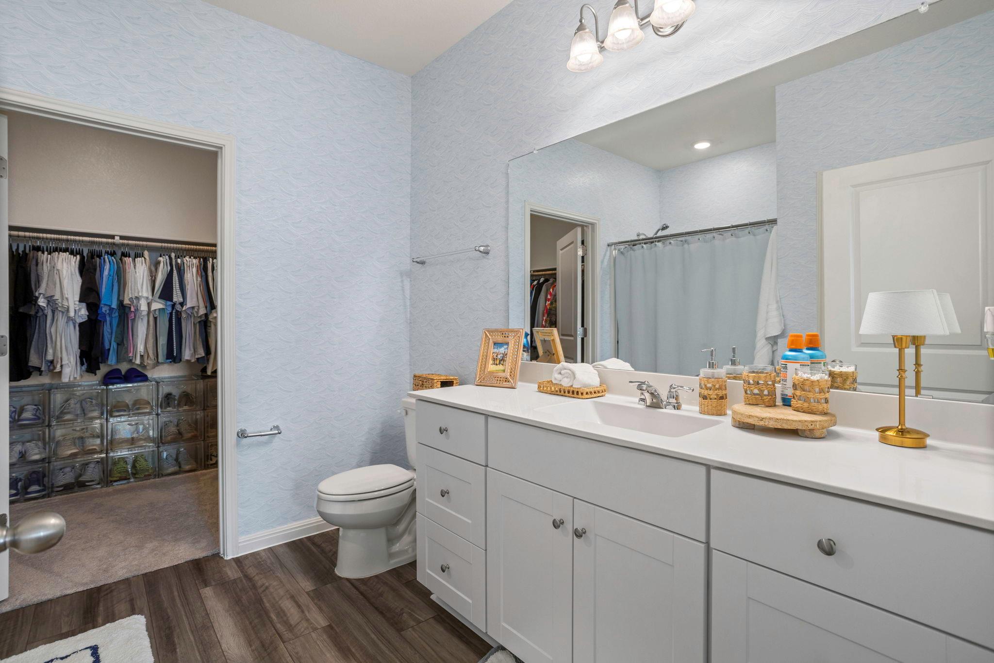 121 Rubrum Rd, Kyle, TX 78640