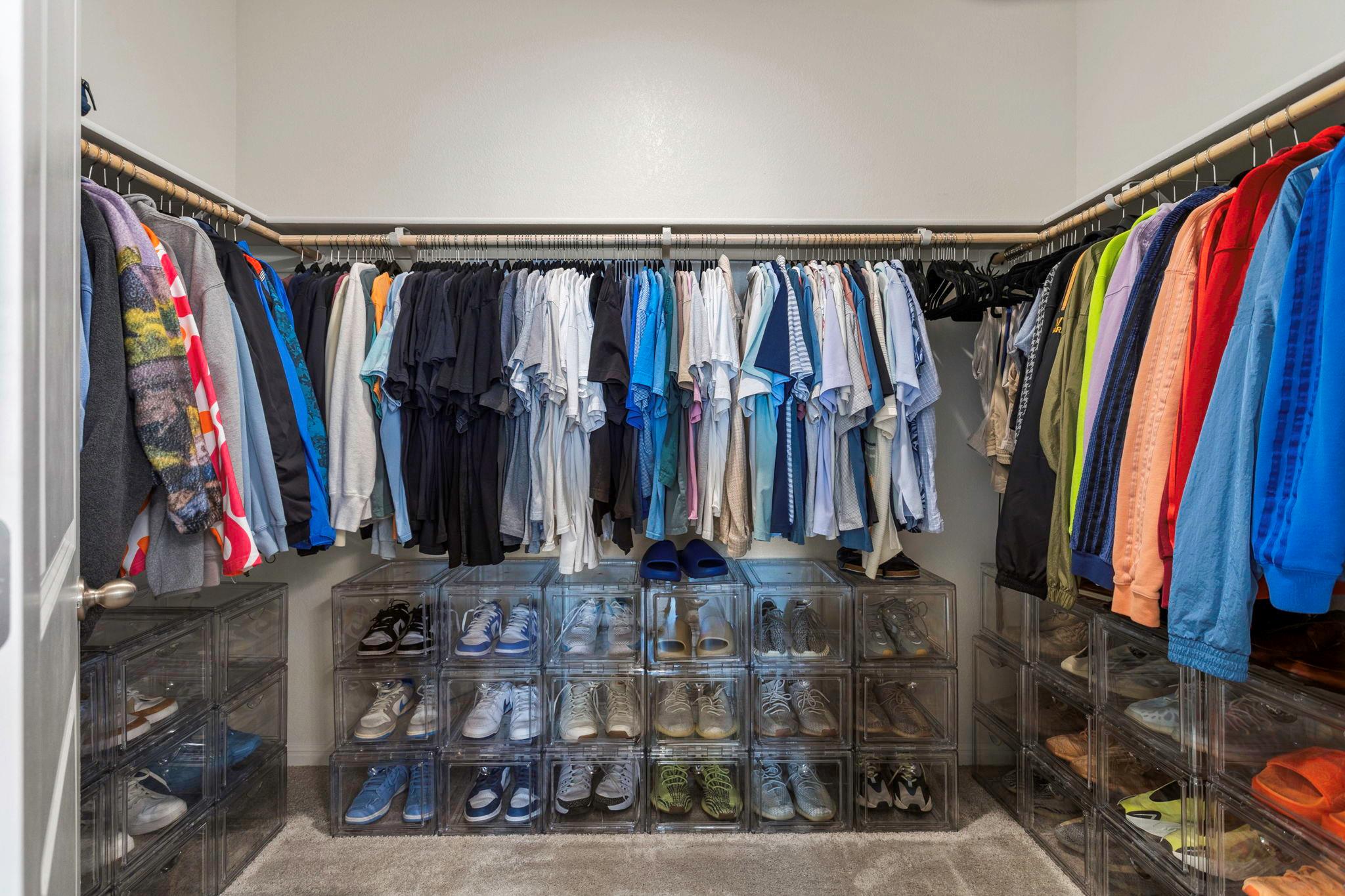 121 Rubrum Rd, Kyle, TX 78640