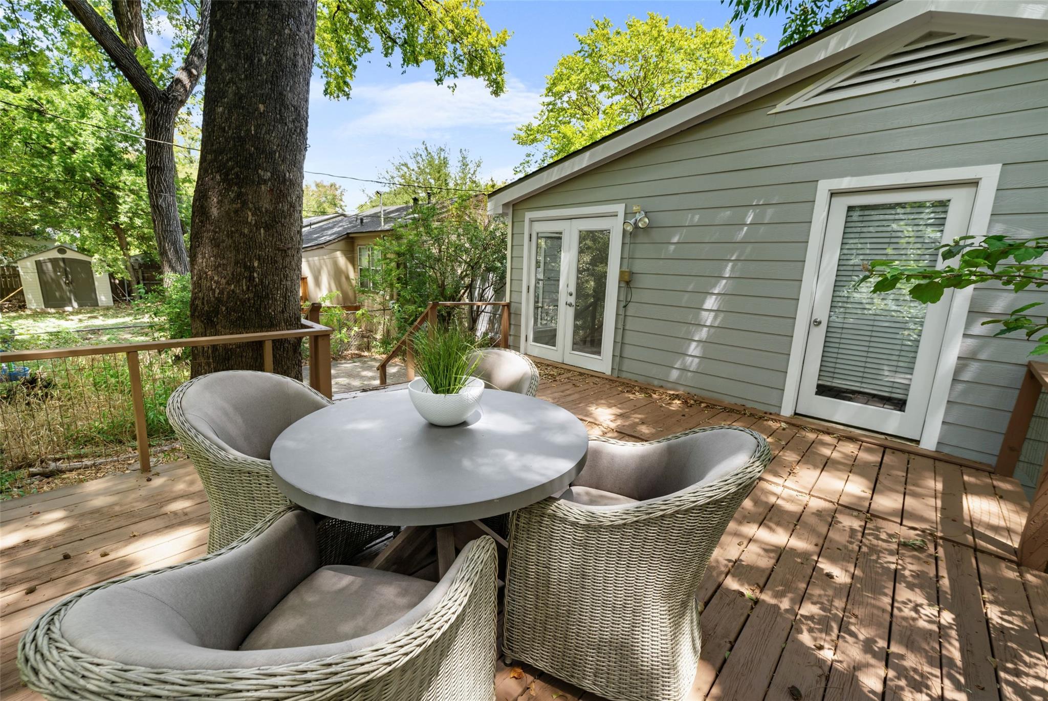 2108 Rountree Dr, Austin, TX 78722