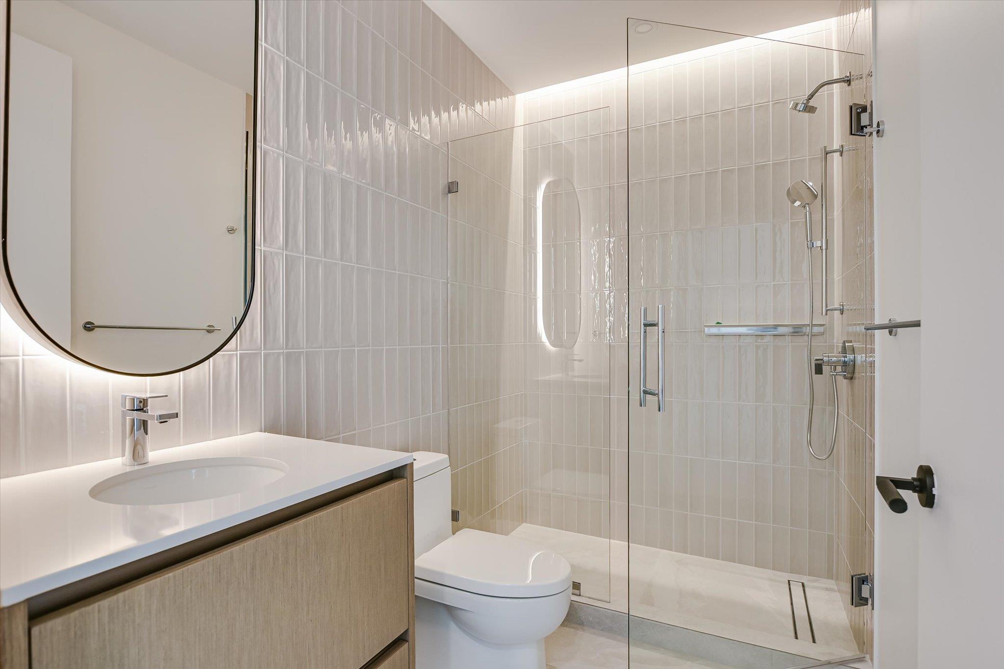 610 Davis St # 4304, Austin, TX 78701