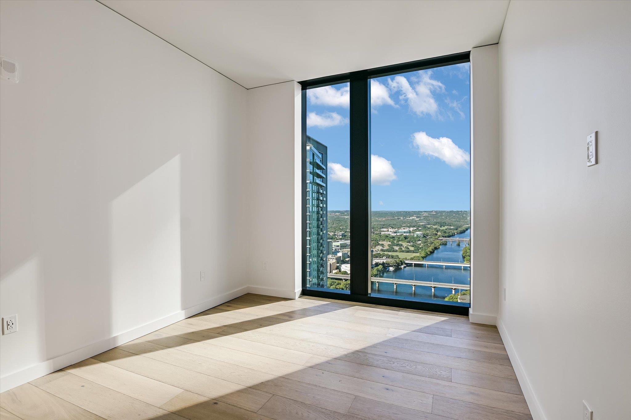 610 Davis St # 4304, Austin, TX 78701