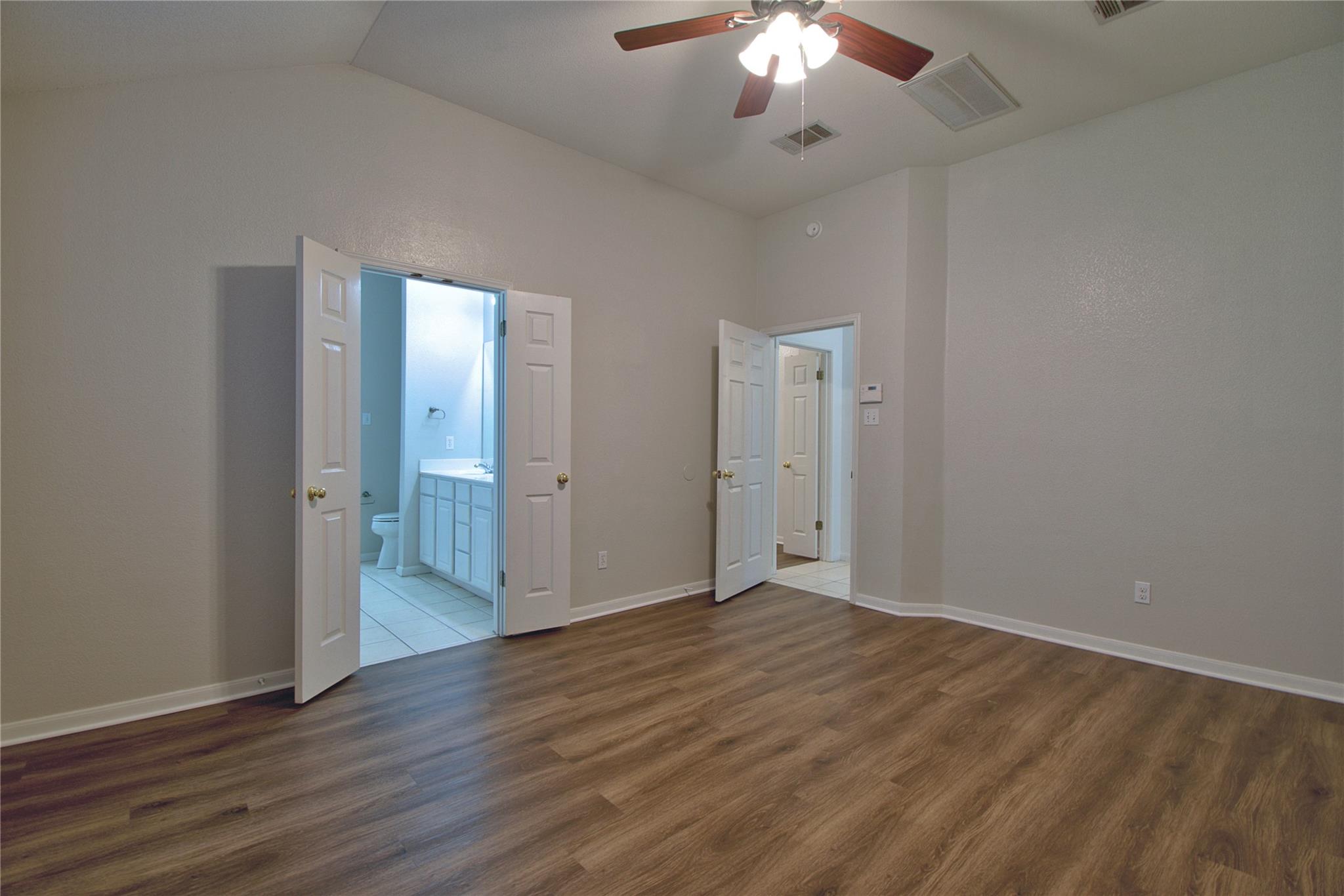 120 Greenside Ln, Georgetown, TX 78633