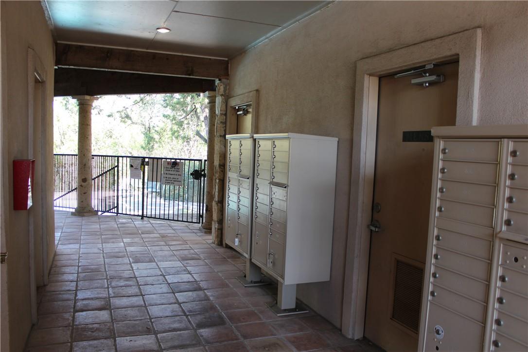 1000 Liberty Park Dr # 307, Austin, TX 78746