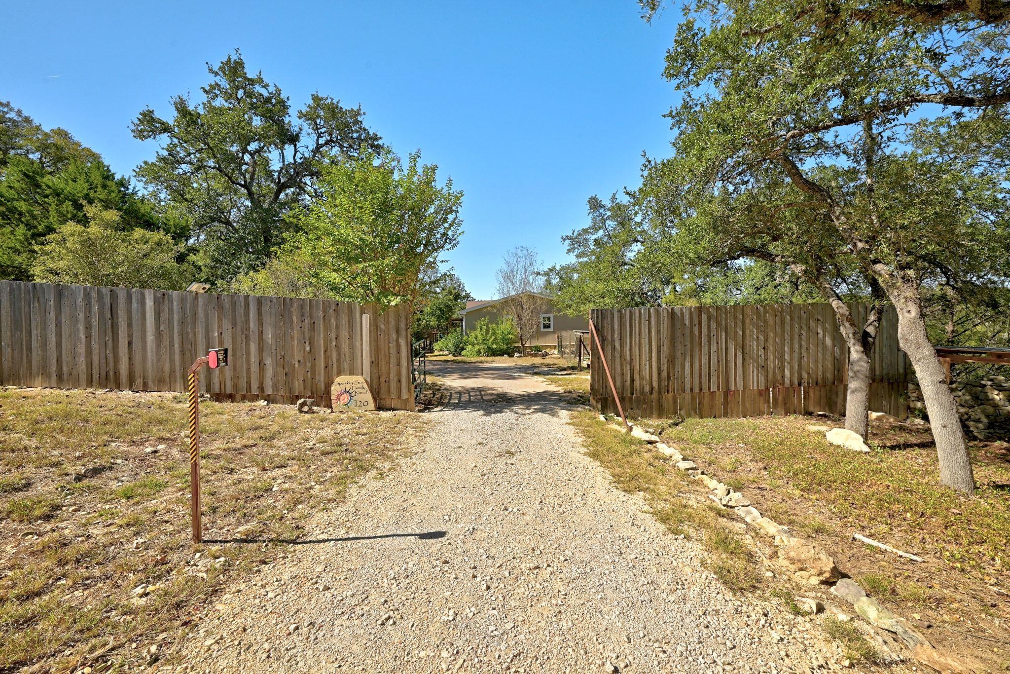 120 Cedar Bend Rd, Wimberley, TX 78676