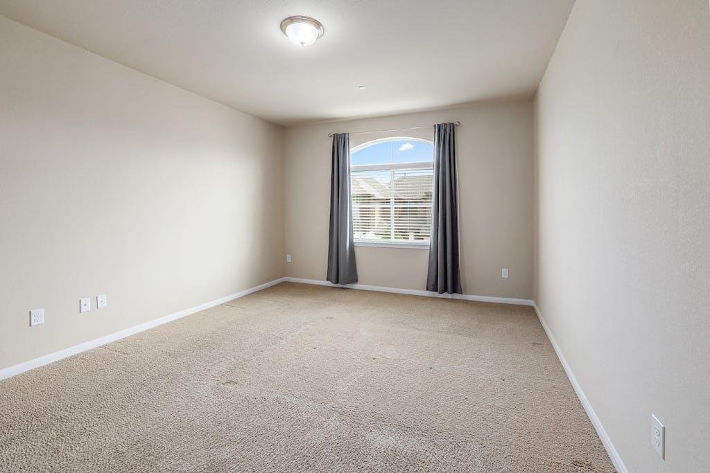 2880 Donnell Dr # 202, Round Rock, TX 78664