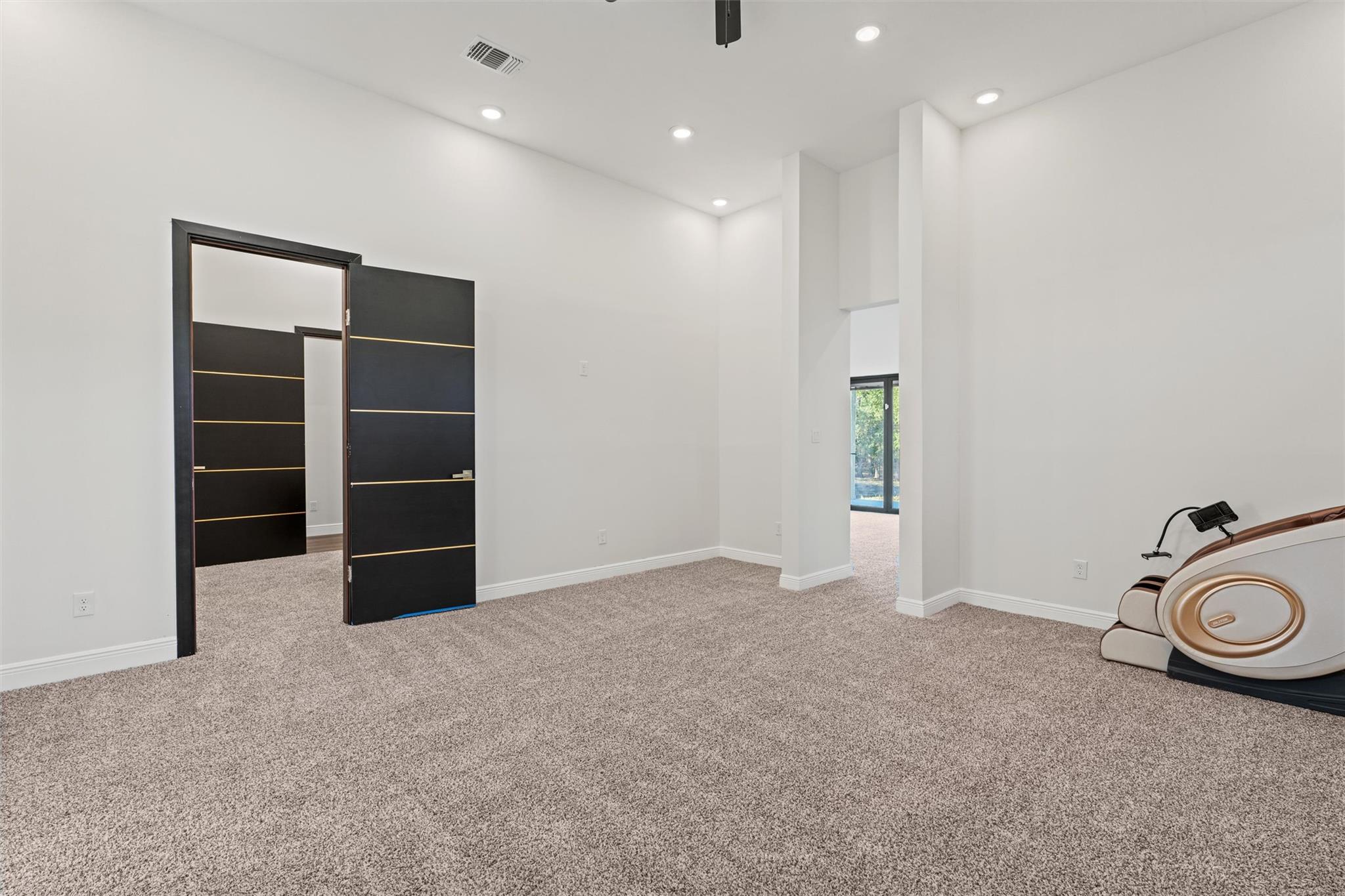 265 Maple Leaf Trl, Elgin, TX 78621