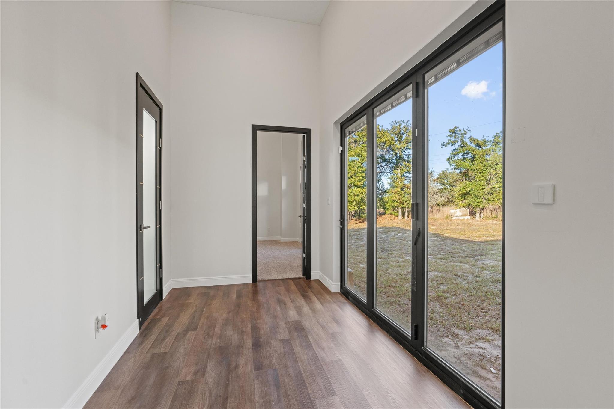 265 Maple Leaf Trl, Elgin, TX 78621