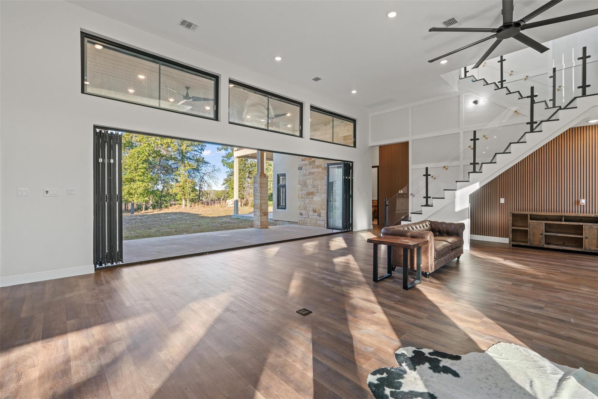 265 Maple Leaf Trl, Elgin, TX 78621