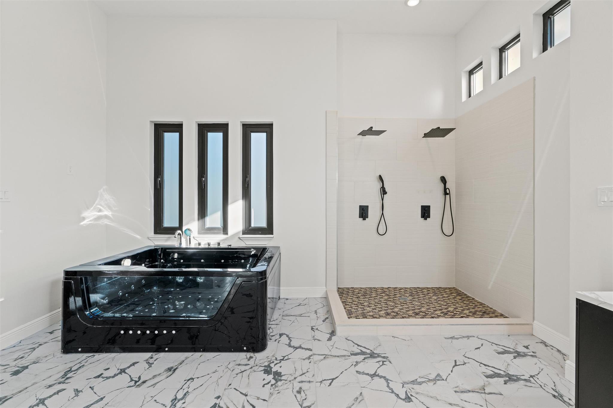 265 Maple Leaf Trl, Elgin, TX 78621