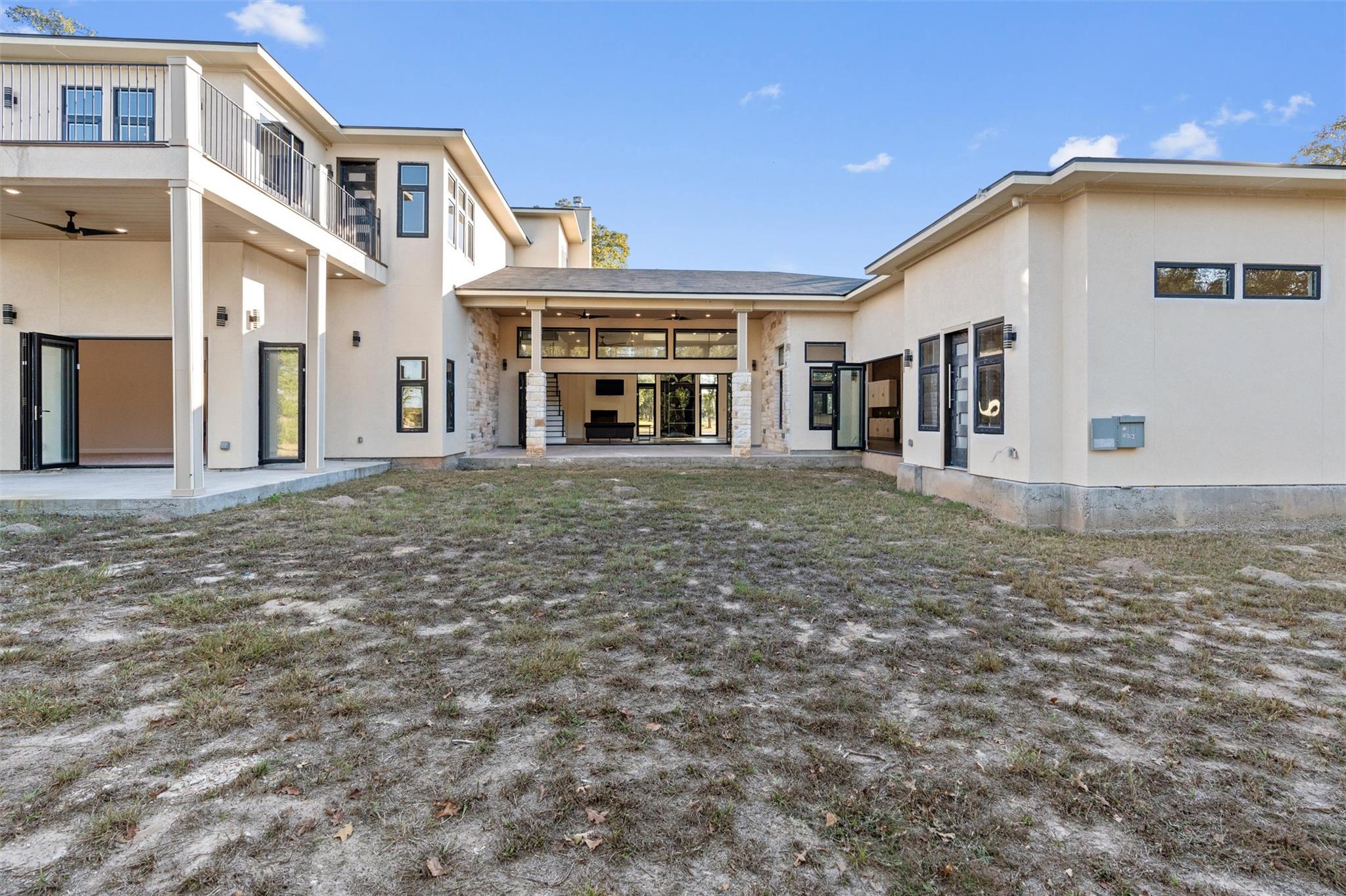 265 Maple Leaf Trl, Elgin, TX 78621