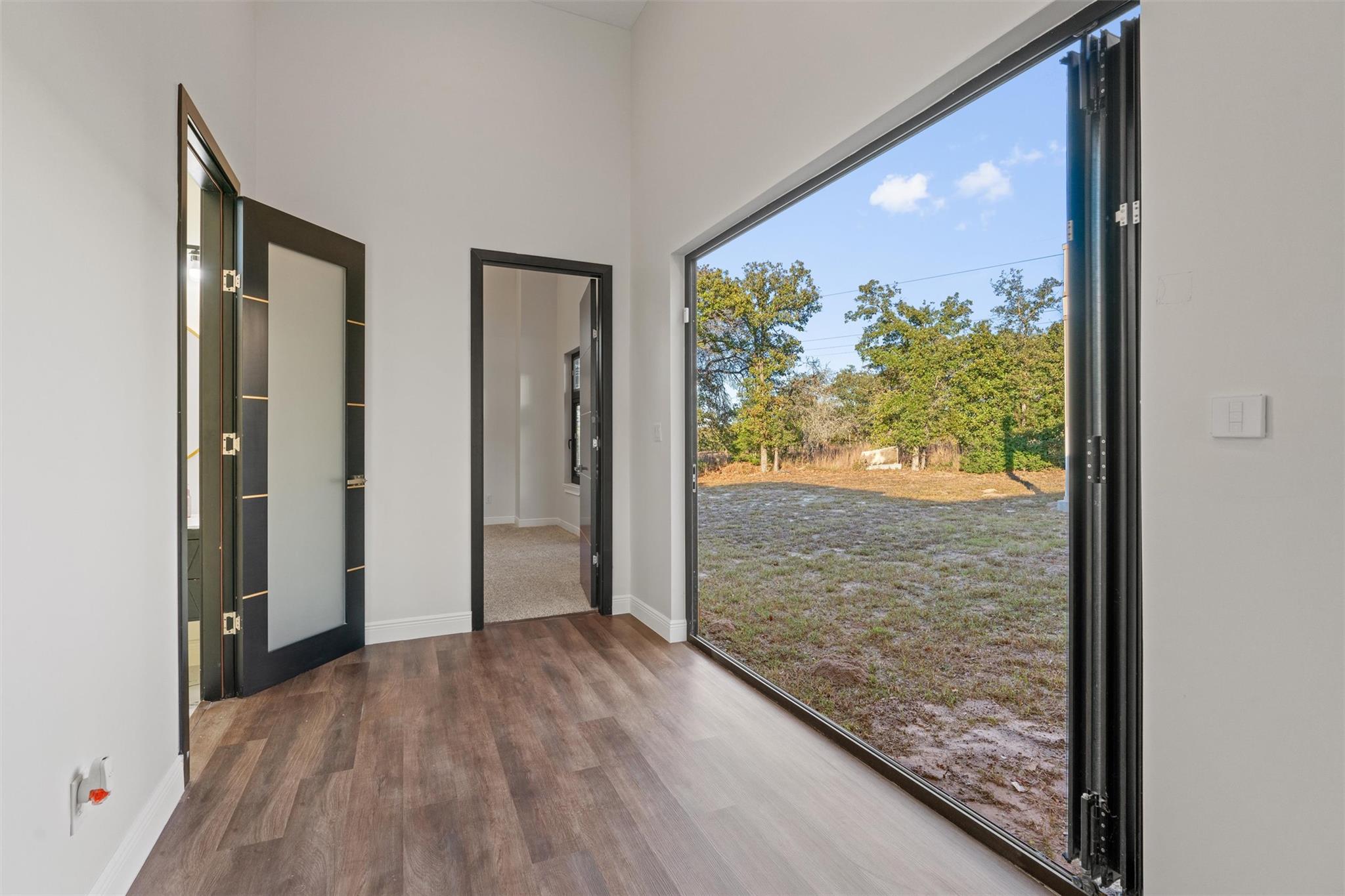 265 Maple Leaf Trl, Elgin, TX 78621