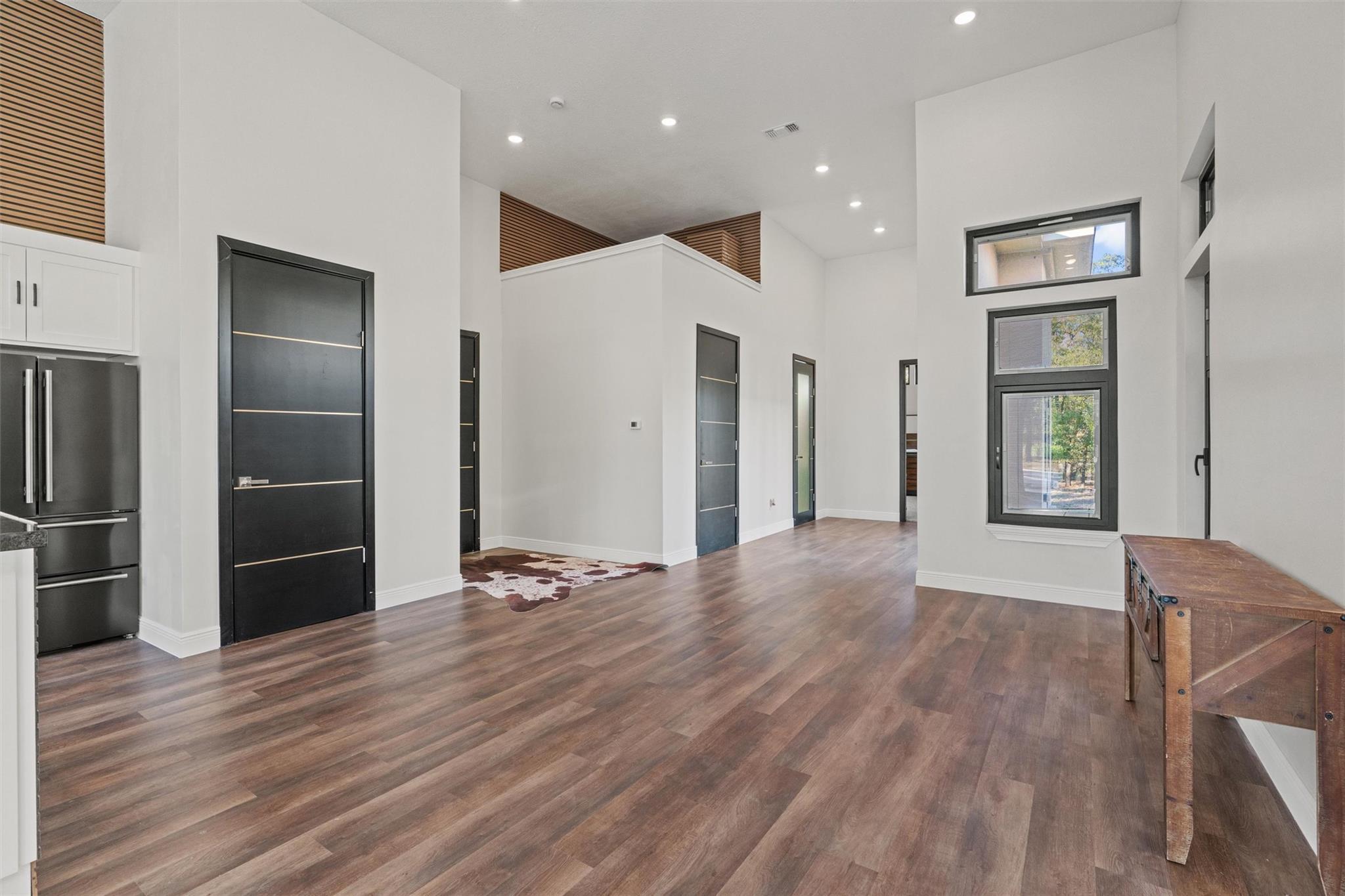 265 Maple Leaf Trl, Elgin, TX 78621