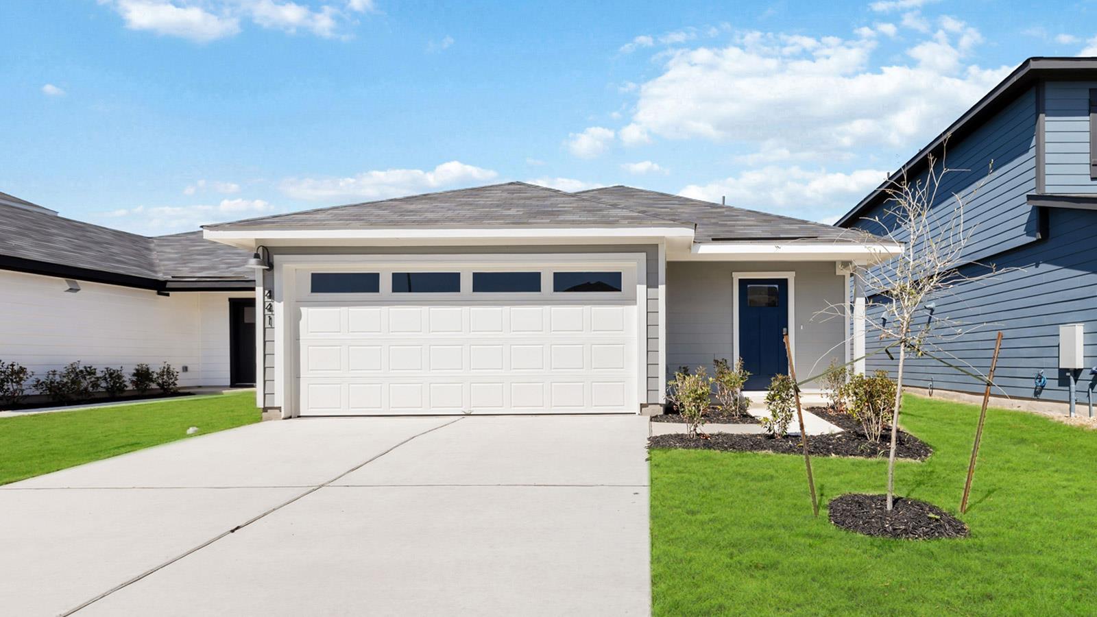 441 Sandringham Loop, Uhland, TX 78640