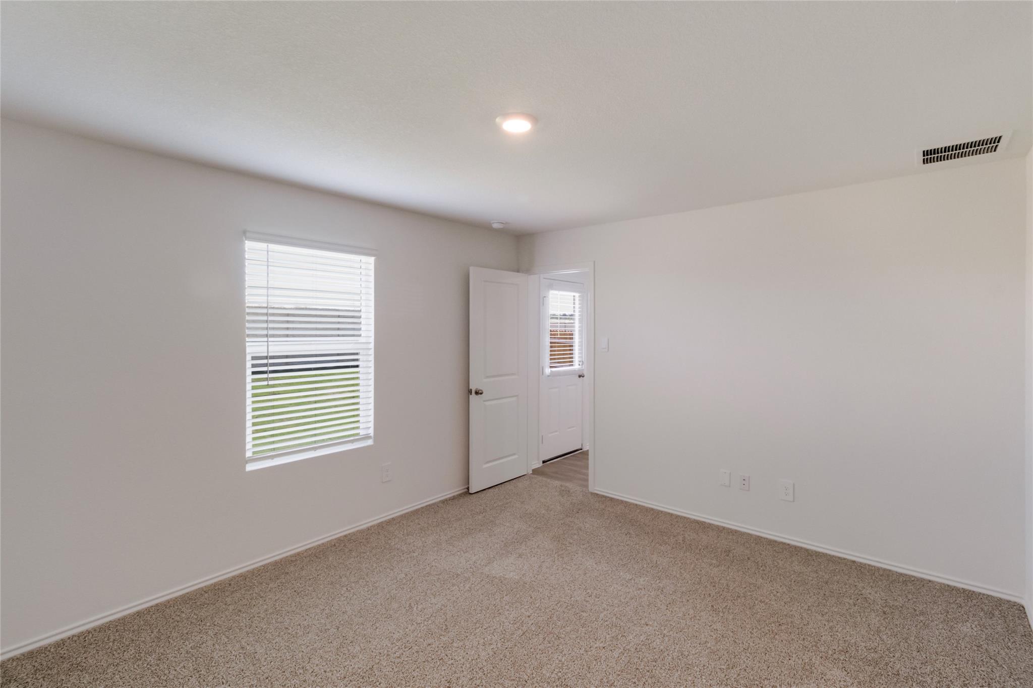 441 Sandringham Loop, Uhland, TX 78640