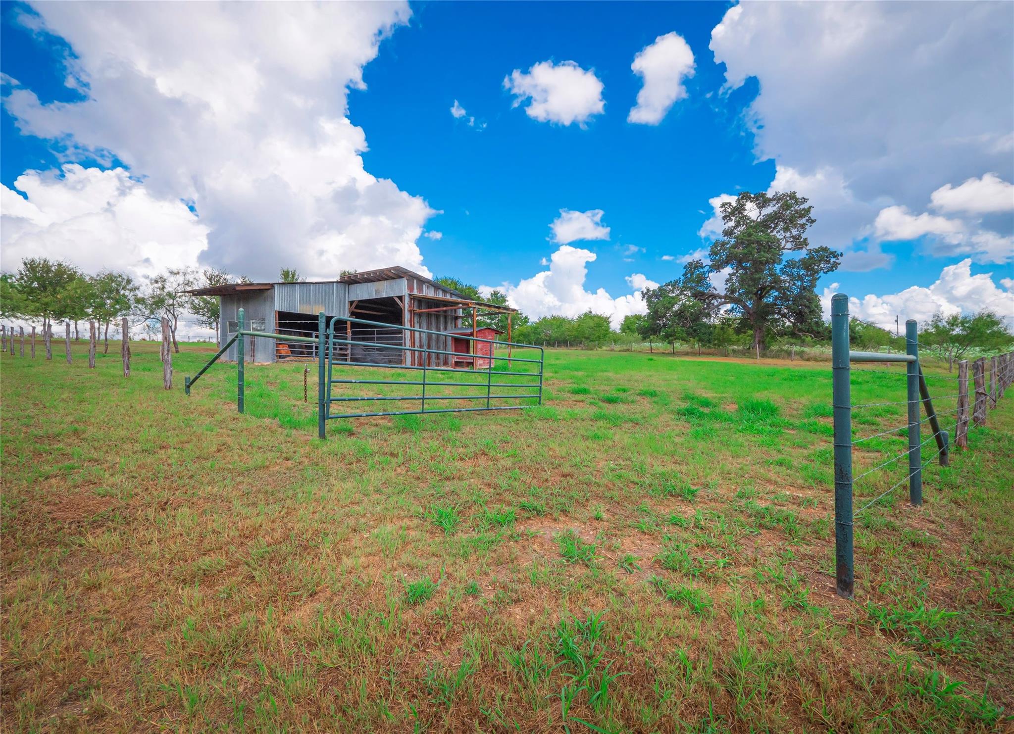 1721 County Road 429, Rockdale, TX 76567