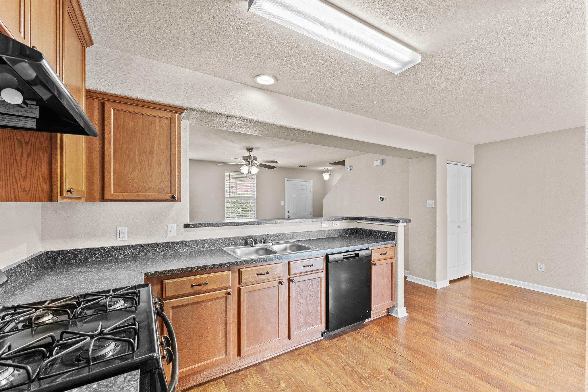 220 Trestle Tree, San Marcos, TX 78666