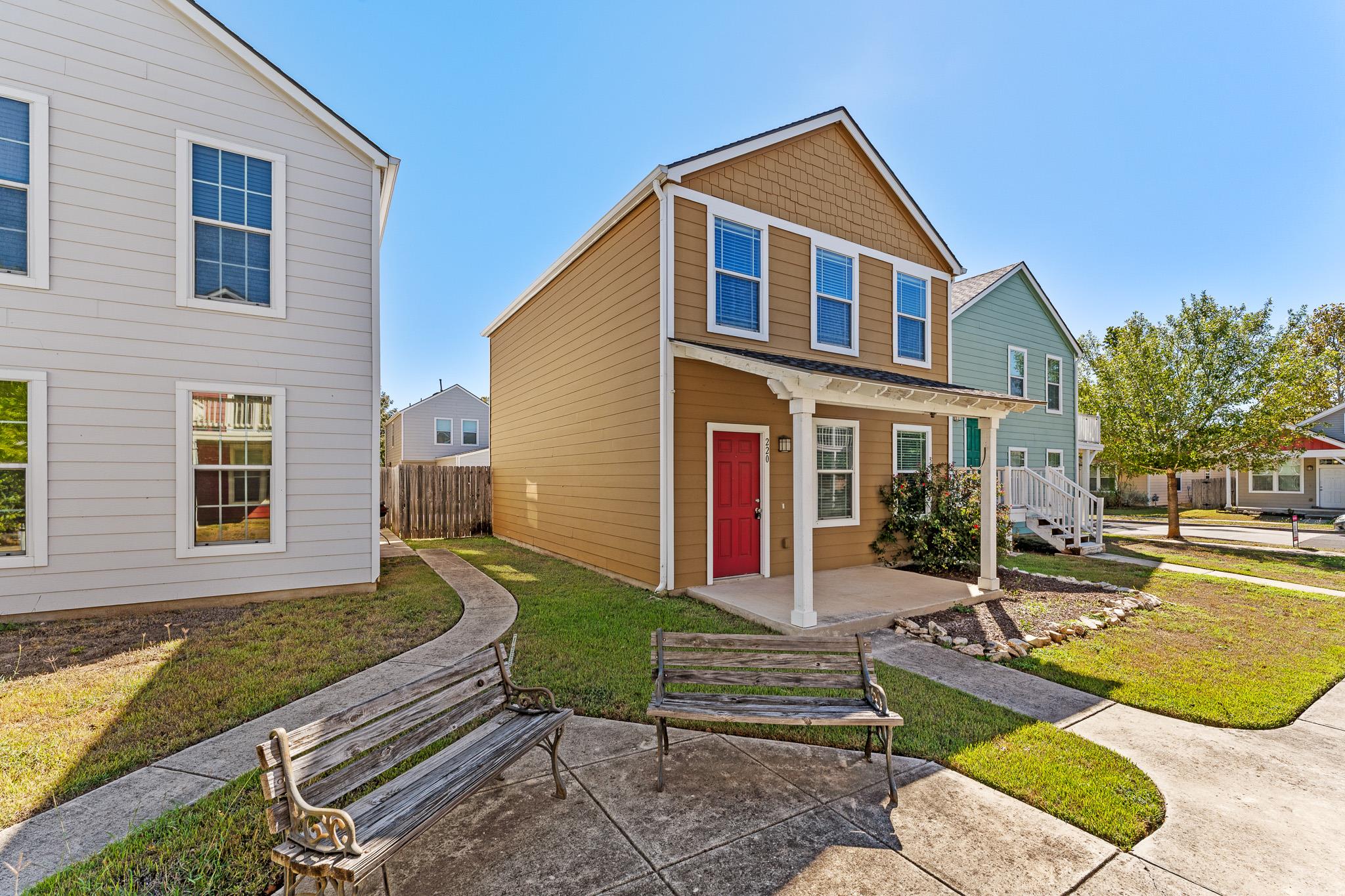 220 Trestle Tree, San Marcos, TX 78666