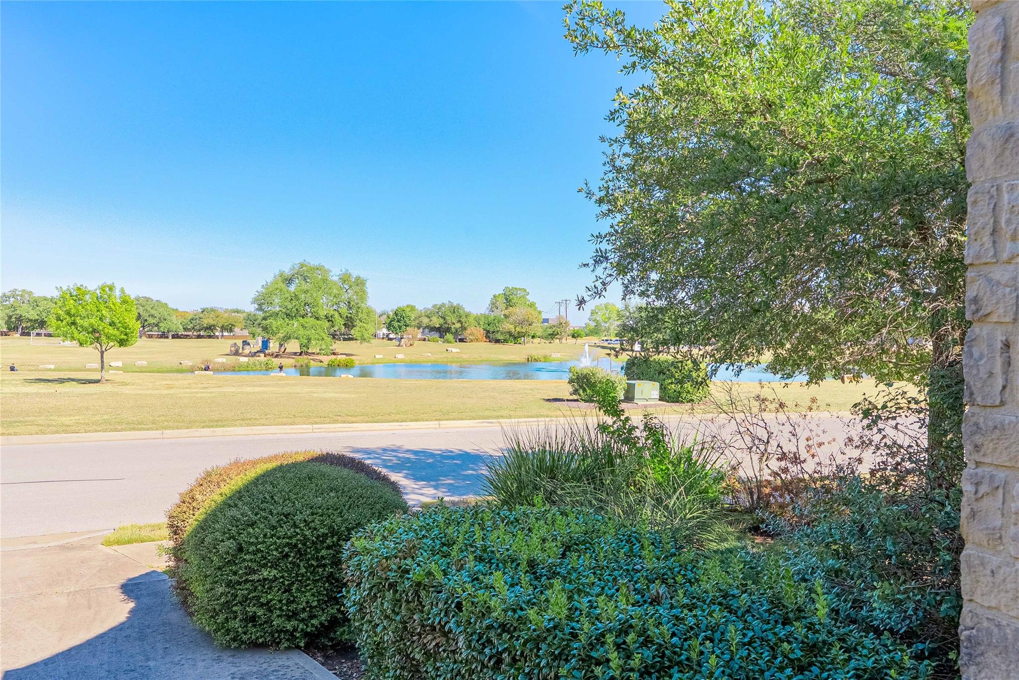 2725 Highland Trl, Leander, TX 78641