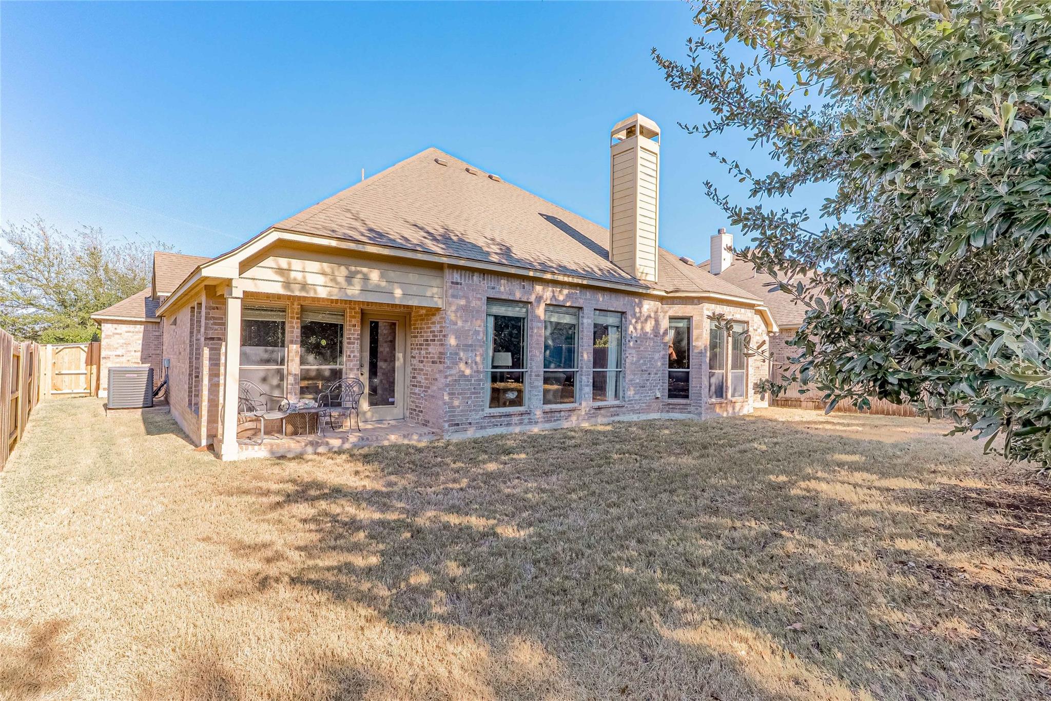 2725 Highland Trl, Leander, TX 78641