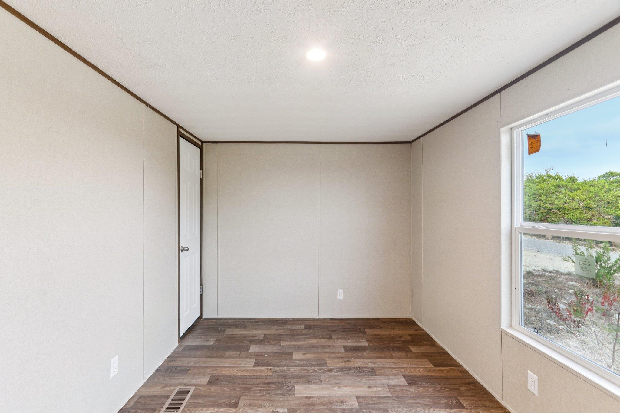 24369-2 Bingham Creek Rd # 8, Leander, TX 78641