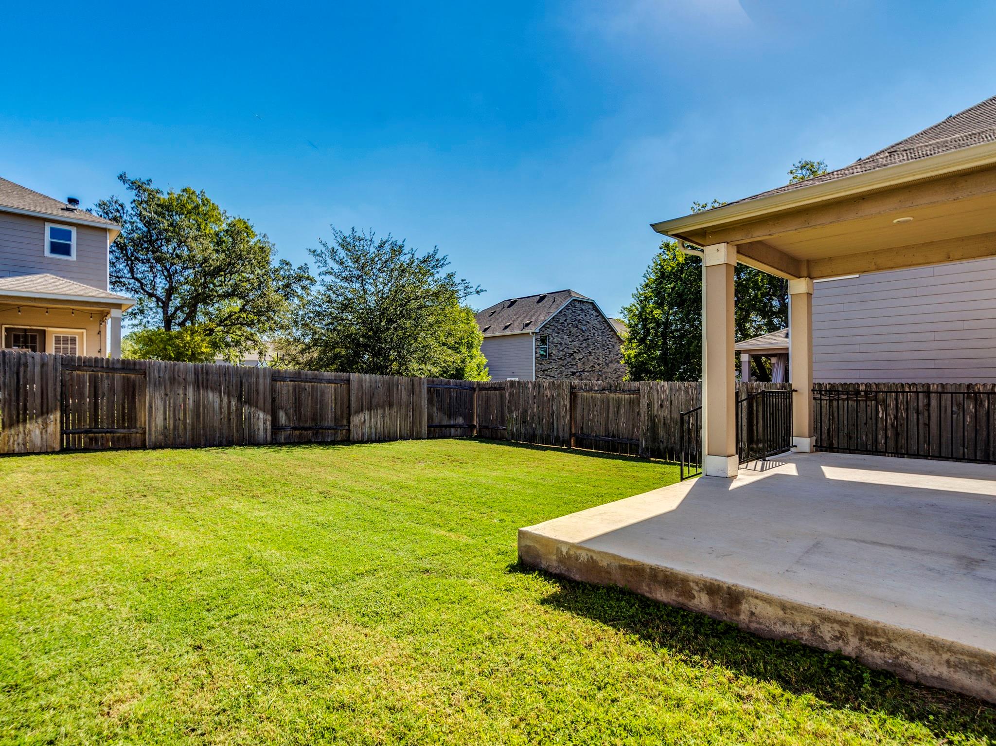 9011 Pin Brush Dr, Austin, TX 78748