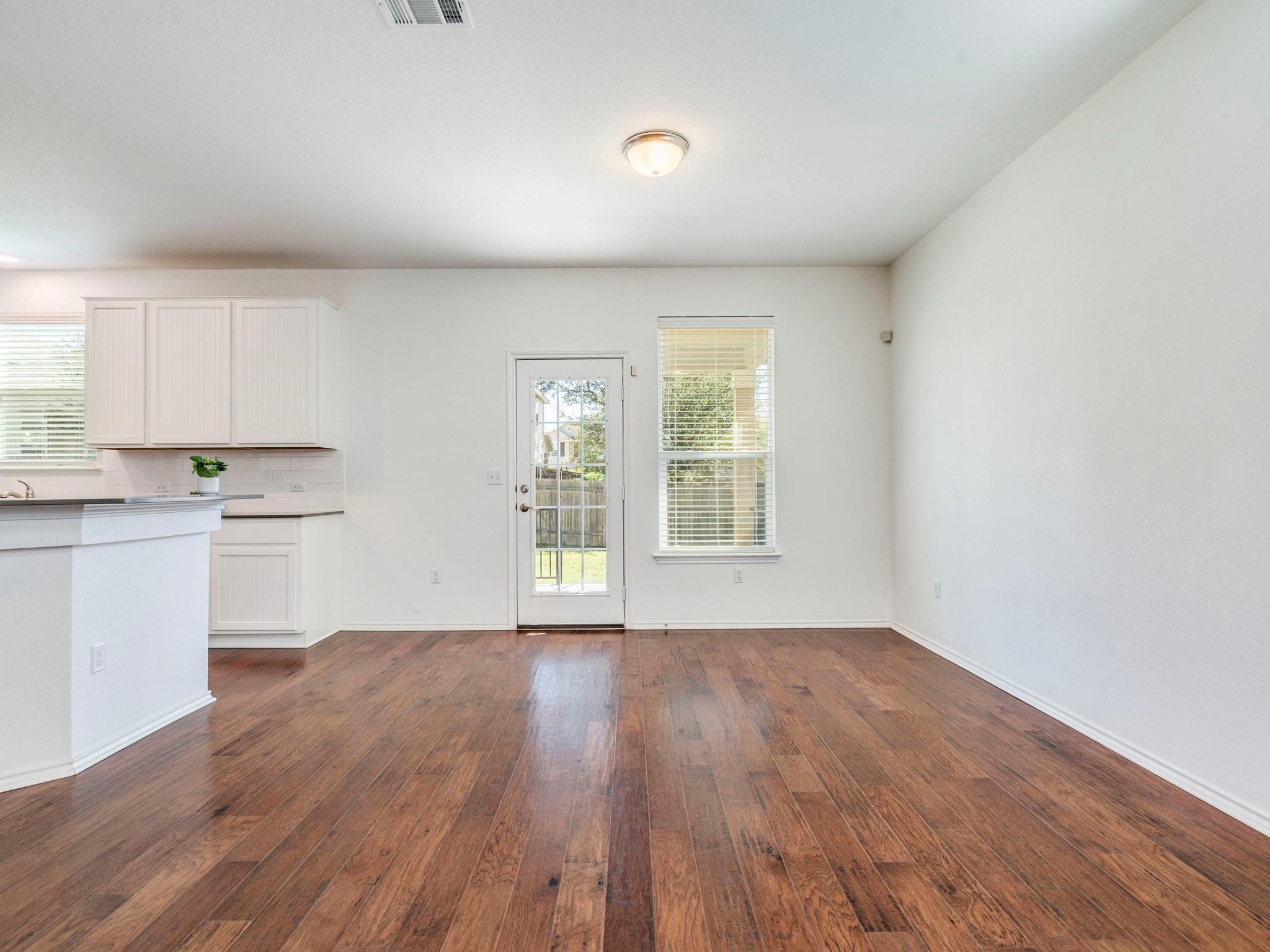 9011 Pin Brush Dr, Austin, TX 78748