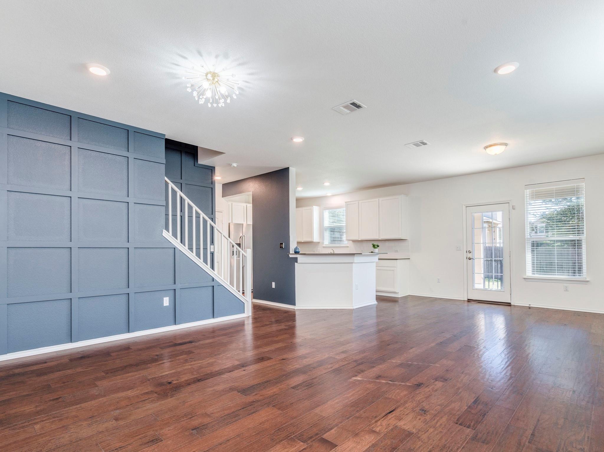 9011 Pin Brush Dr, Austin, TX 78748