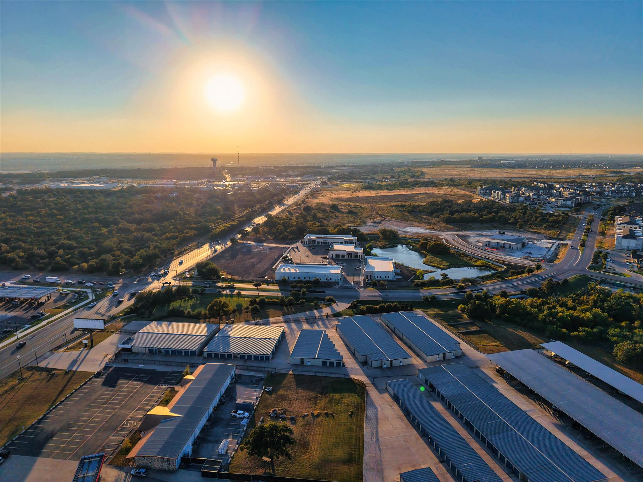 2021 Kauffman Loop # 350, Georgetown, TX 78628