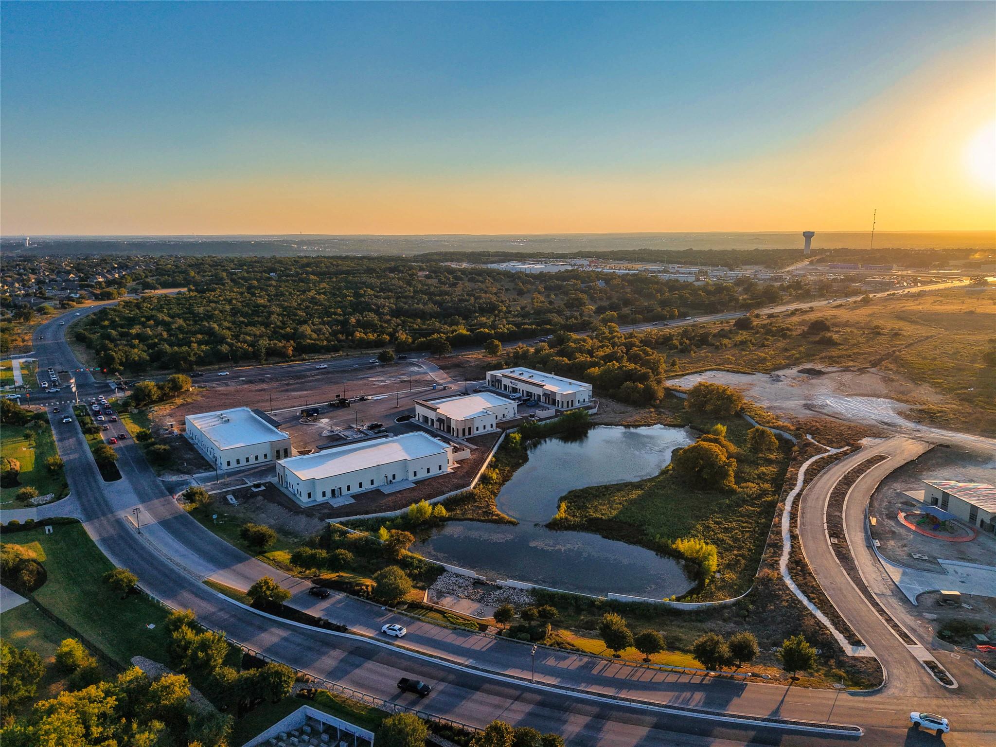 2021 Kauffman Loop # 350, Georgetown, TX 78628