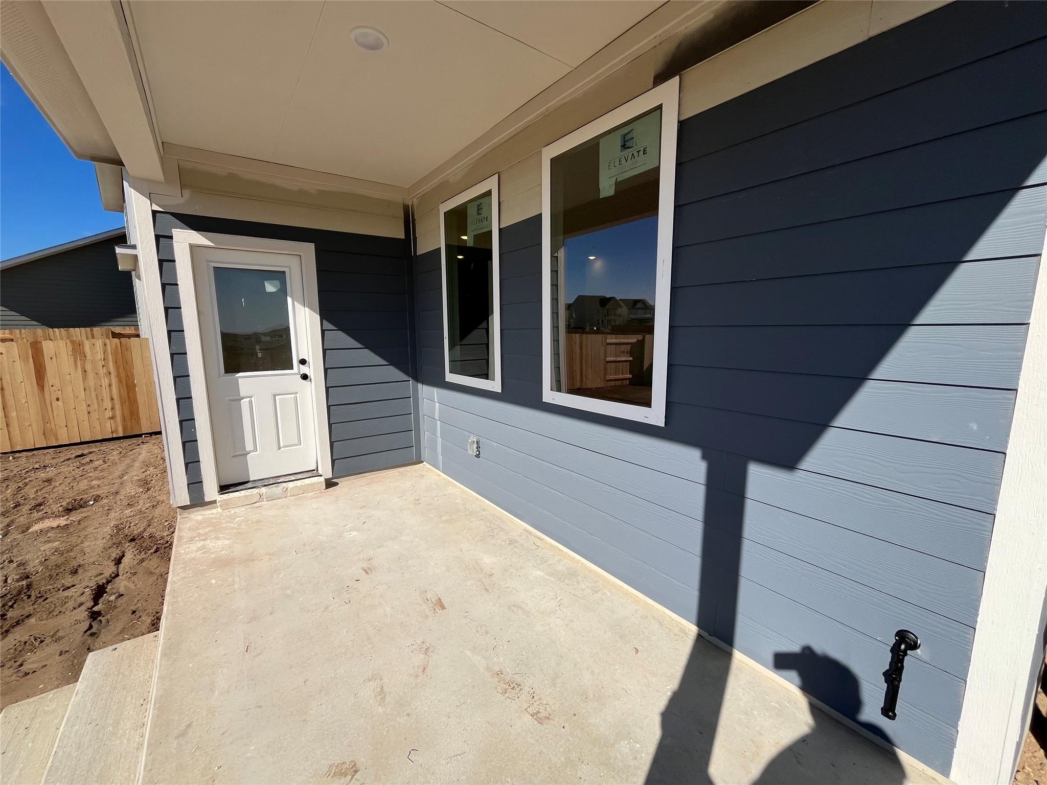 124 Clover Bnd, Liberty Hill, TX 78642