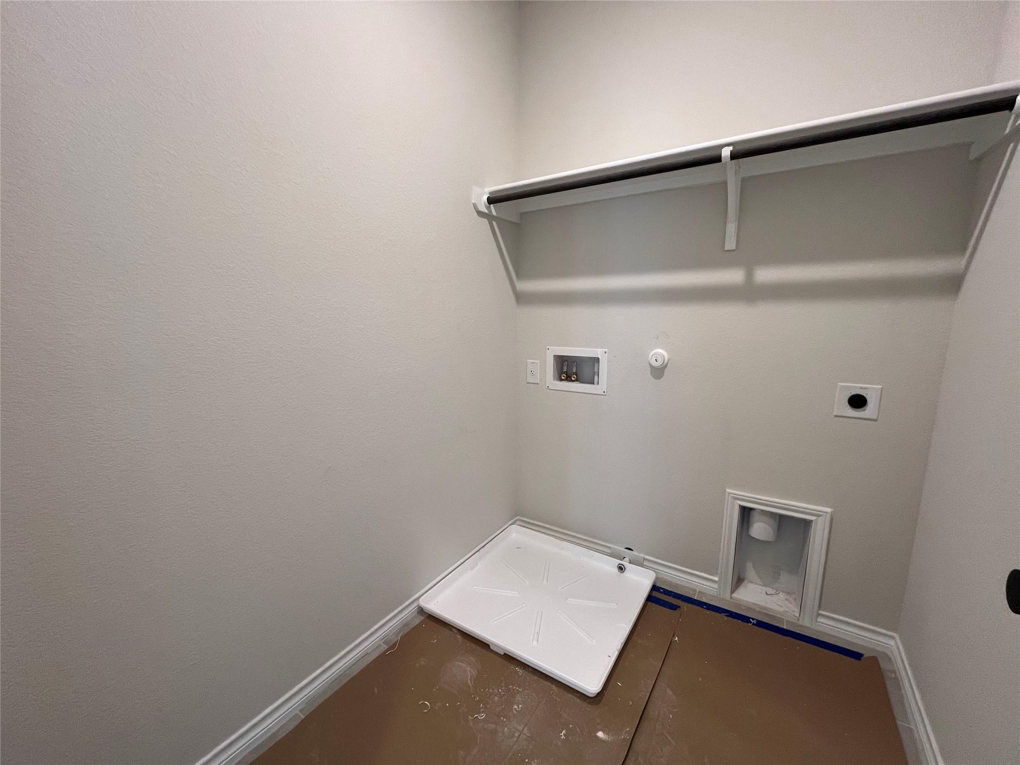 124 Clover Bnd, Liberty Hill, TX 78642