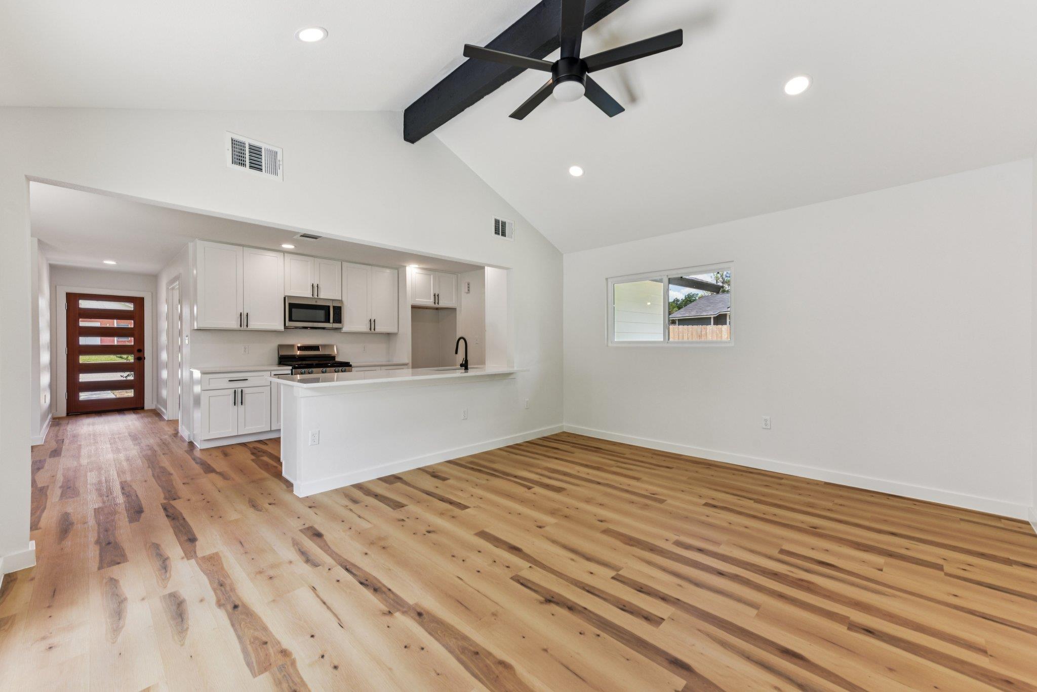 2938 Pecan Springs Rd, Austin, TX 78723