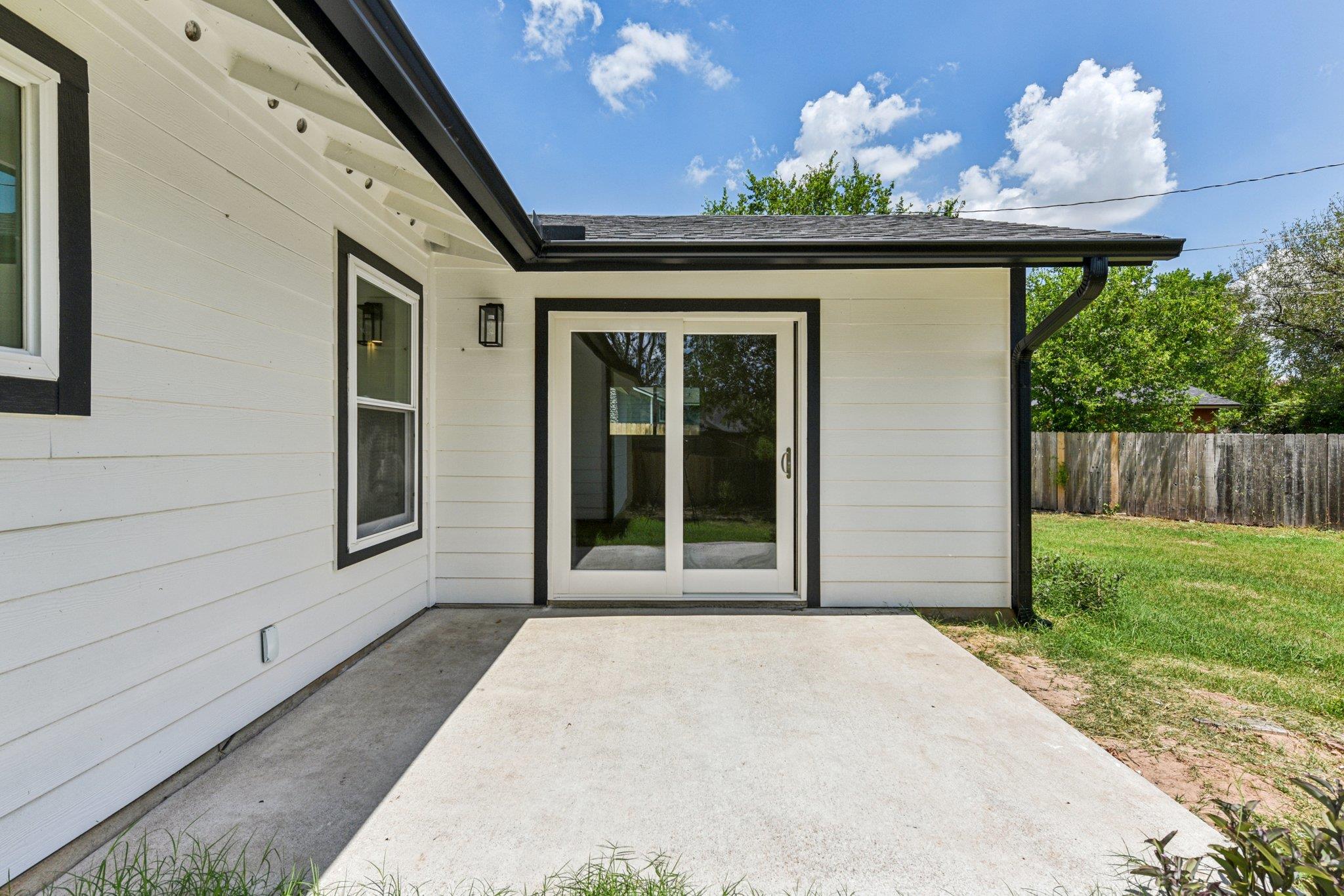 2938 Pecan Springs Rd, Austin, TX 78723