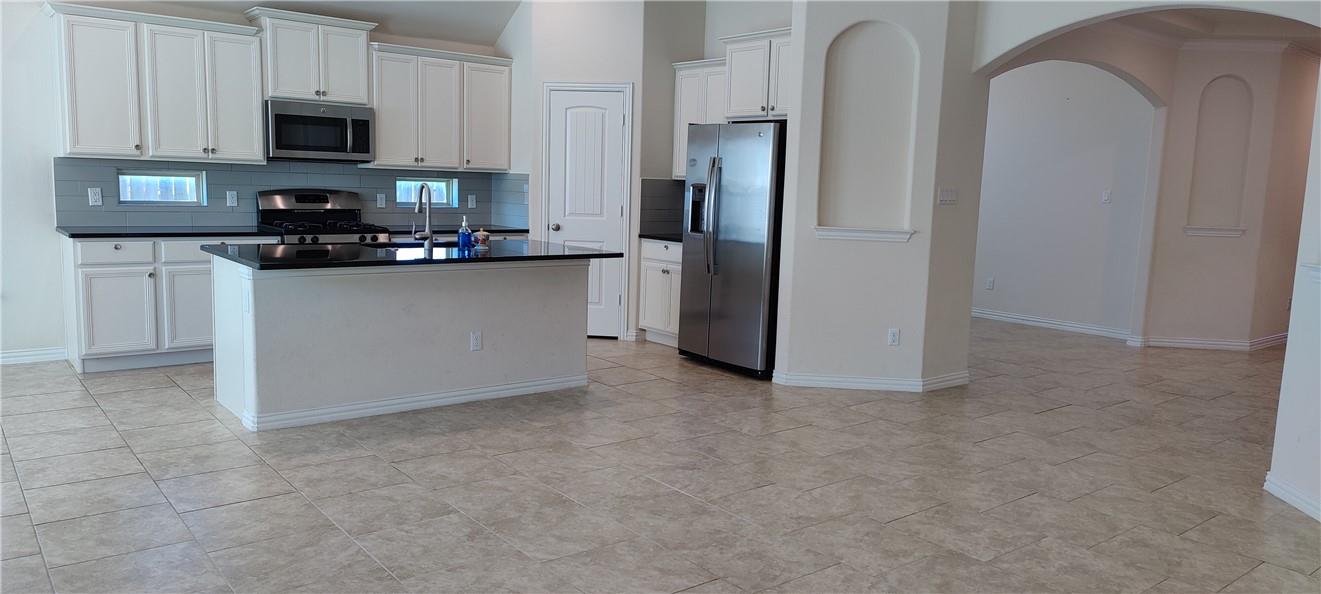 100 Star Jasmine Cv, Georgetown, TX 78626