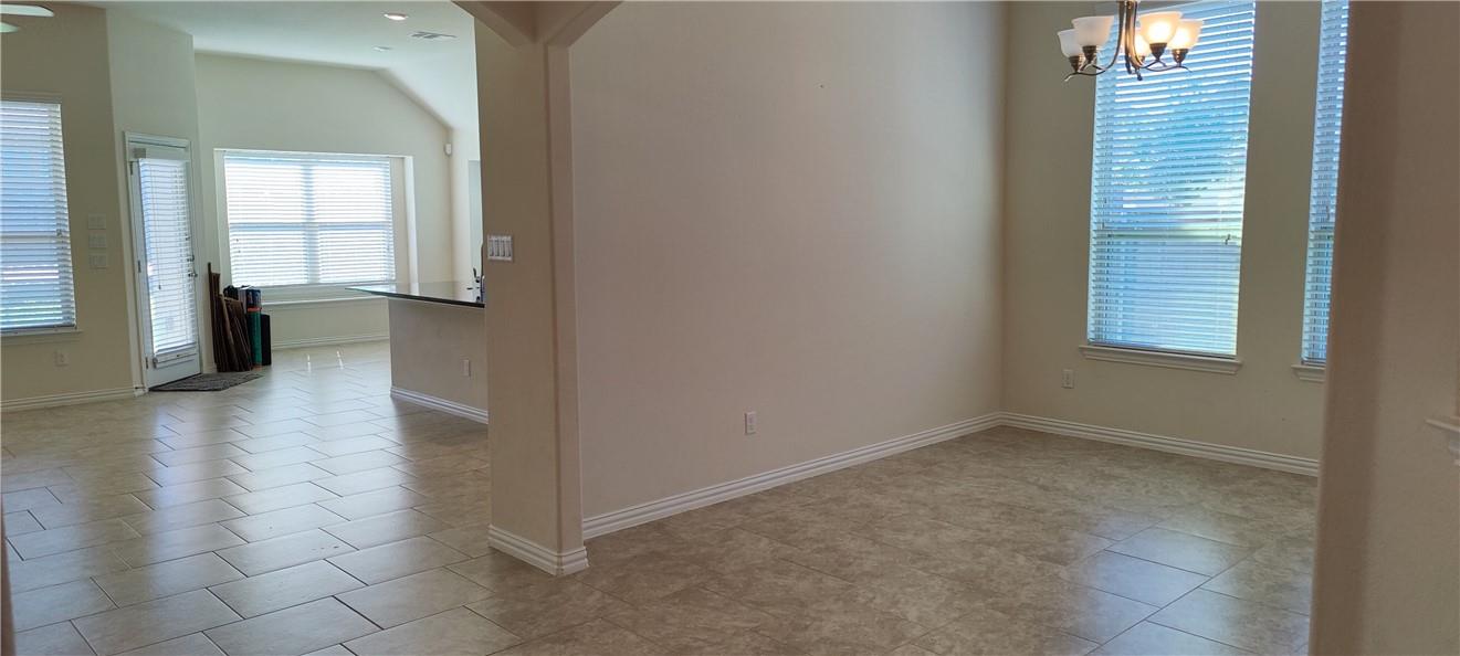 100 Star Jasmine Cv, Georgetown, TX 78626