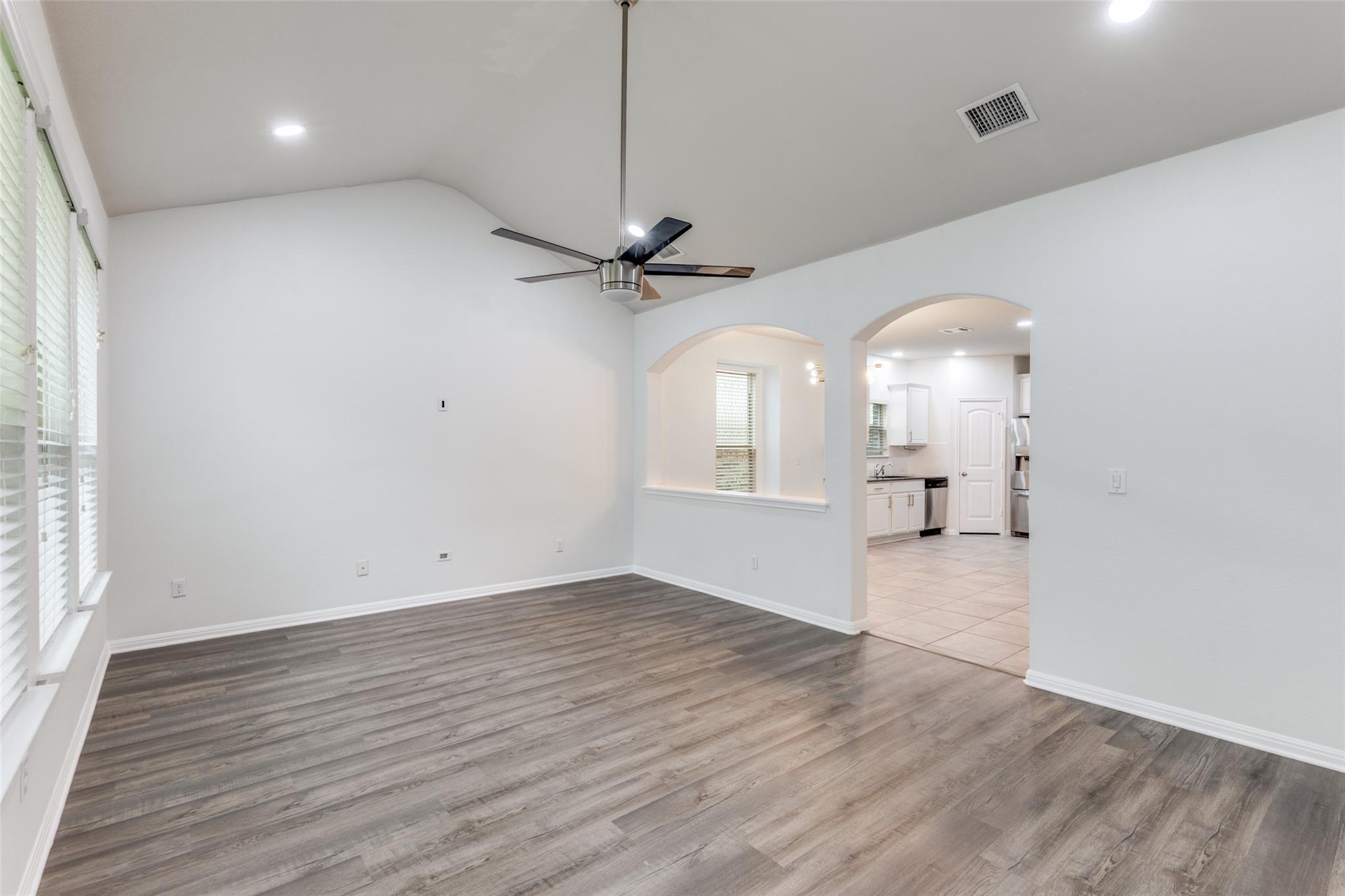 10805 Owyhee Vw, Austin, TX 78754