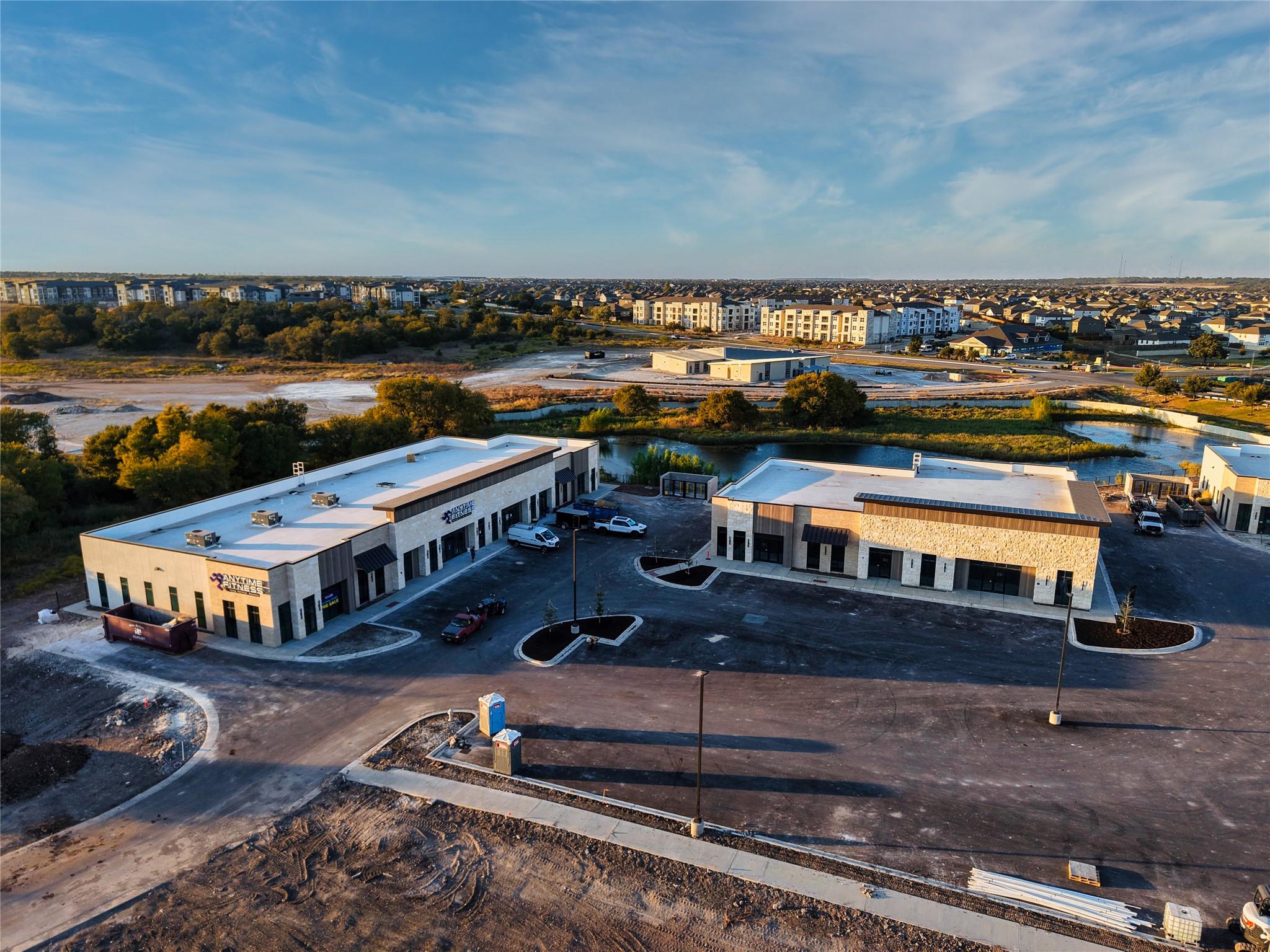 2021 Kauffman Loop # 320, Georgetown, TX 78628