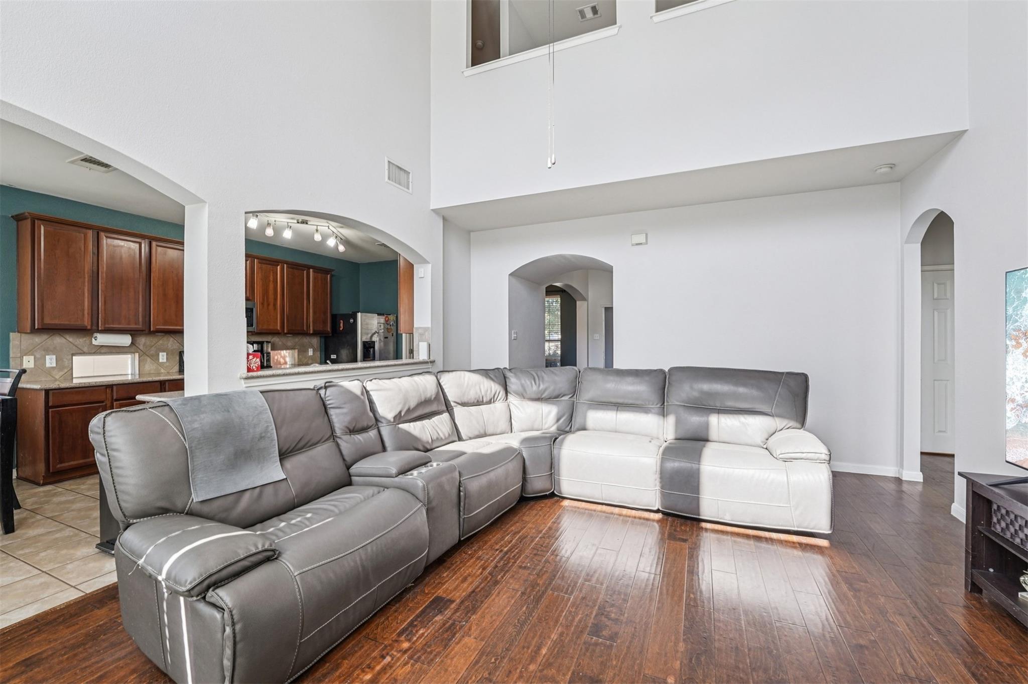 2301 Ambling Trl, Pflugerville, TX 78660