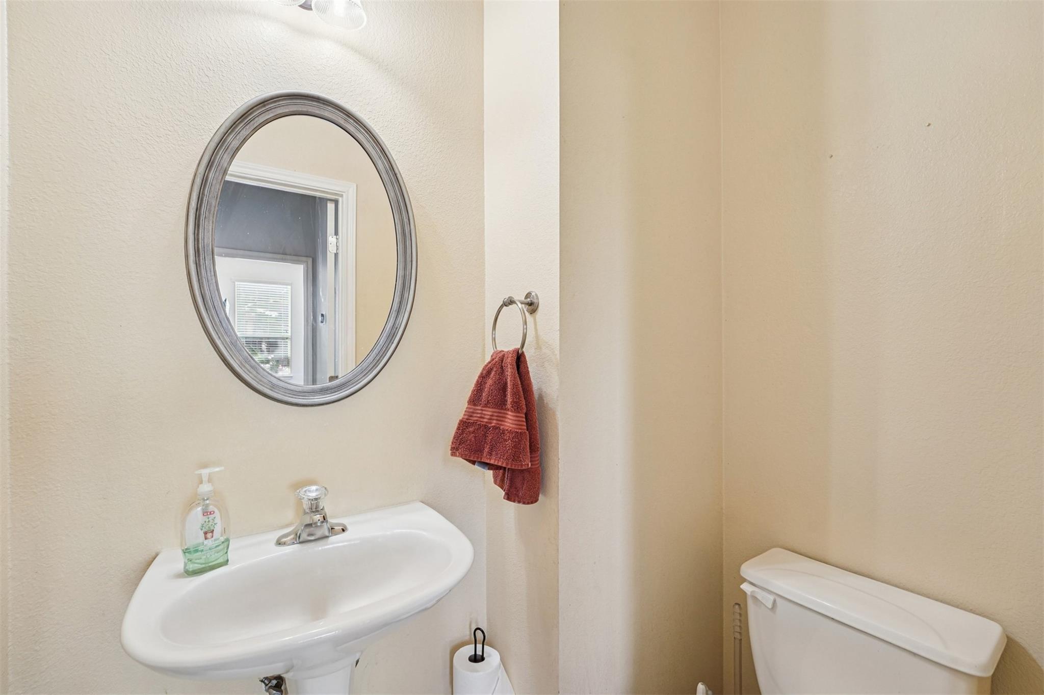 2301 Ambling Trl, Pflugerville, TX 78660