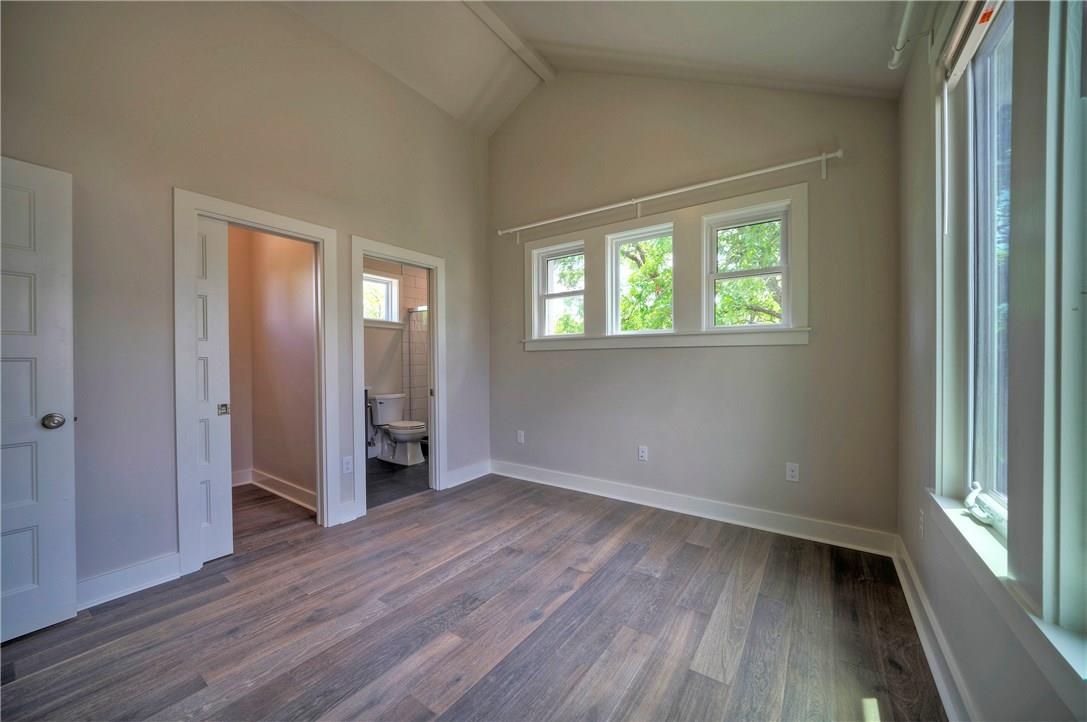 1006 E 8th St # A, Austin, TX 78702