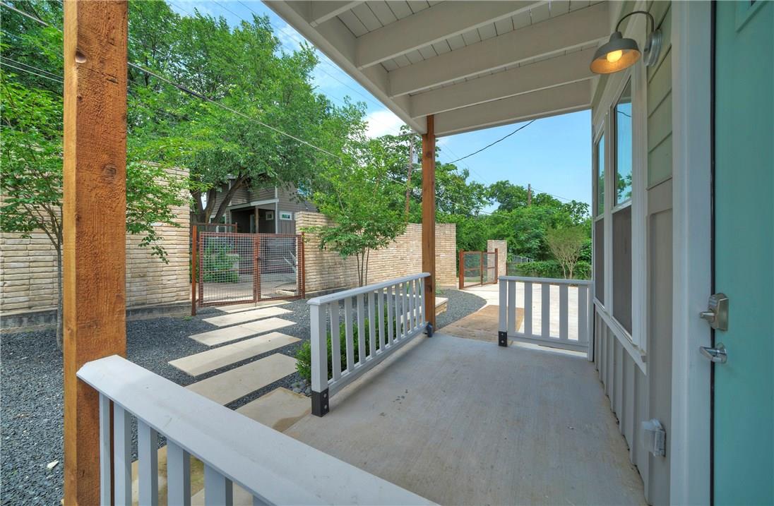 1006 E 8th St # A, Austin, TX 78702