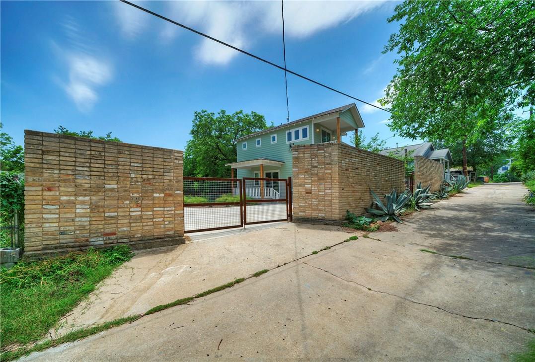 1006 E 8th St # A, Austin, TX 78702