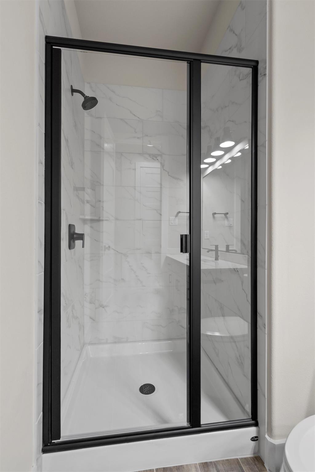 216 Scenic Hills Cir, Georgetown, TX 78628