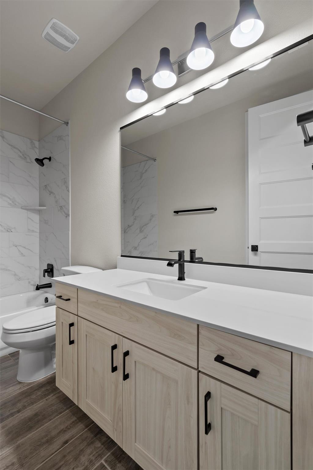 216 Scenic Hills Cir, Georgetown, TX 78628