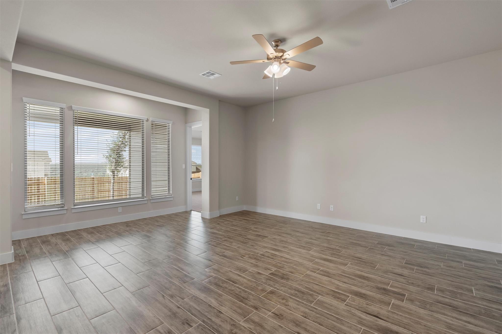 216 Scenic Hills Cir, Georgetown, TX 78628