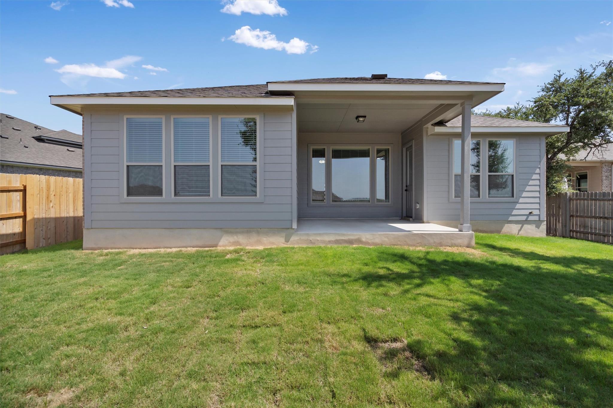 216 Scenic Hills Cir, Georgetown, TX 78628