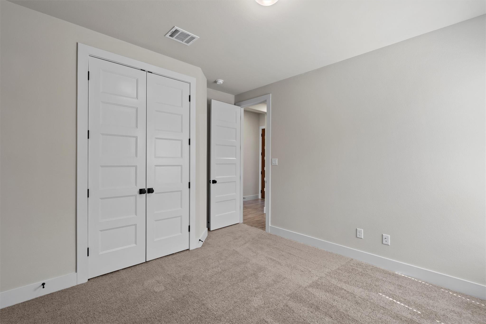 216 Scenic Hills Cir, Georgetown, TX 78628